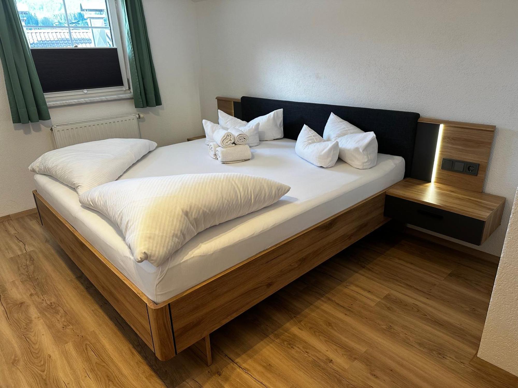 Deluxe Apart Bader Ehrwald Exterior foto